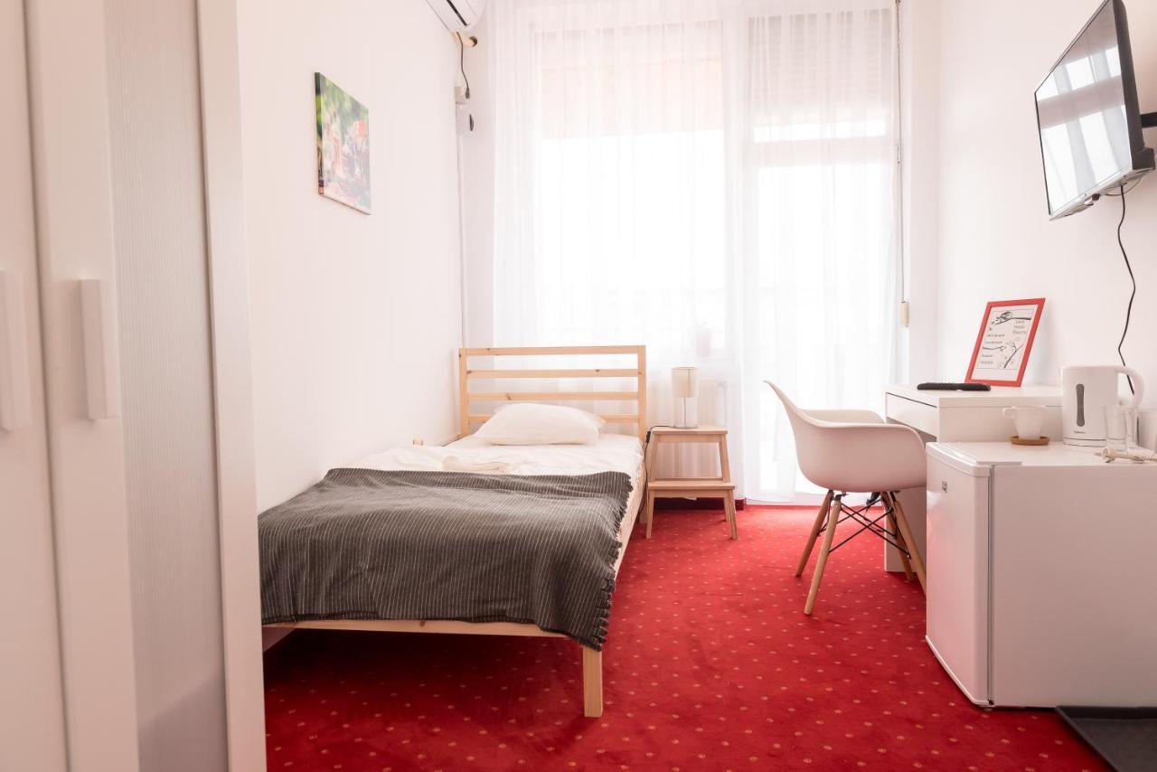 BAO Apartament&Rooms Oradea Buitenkant foto